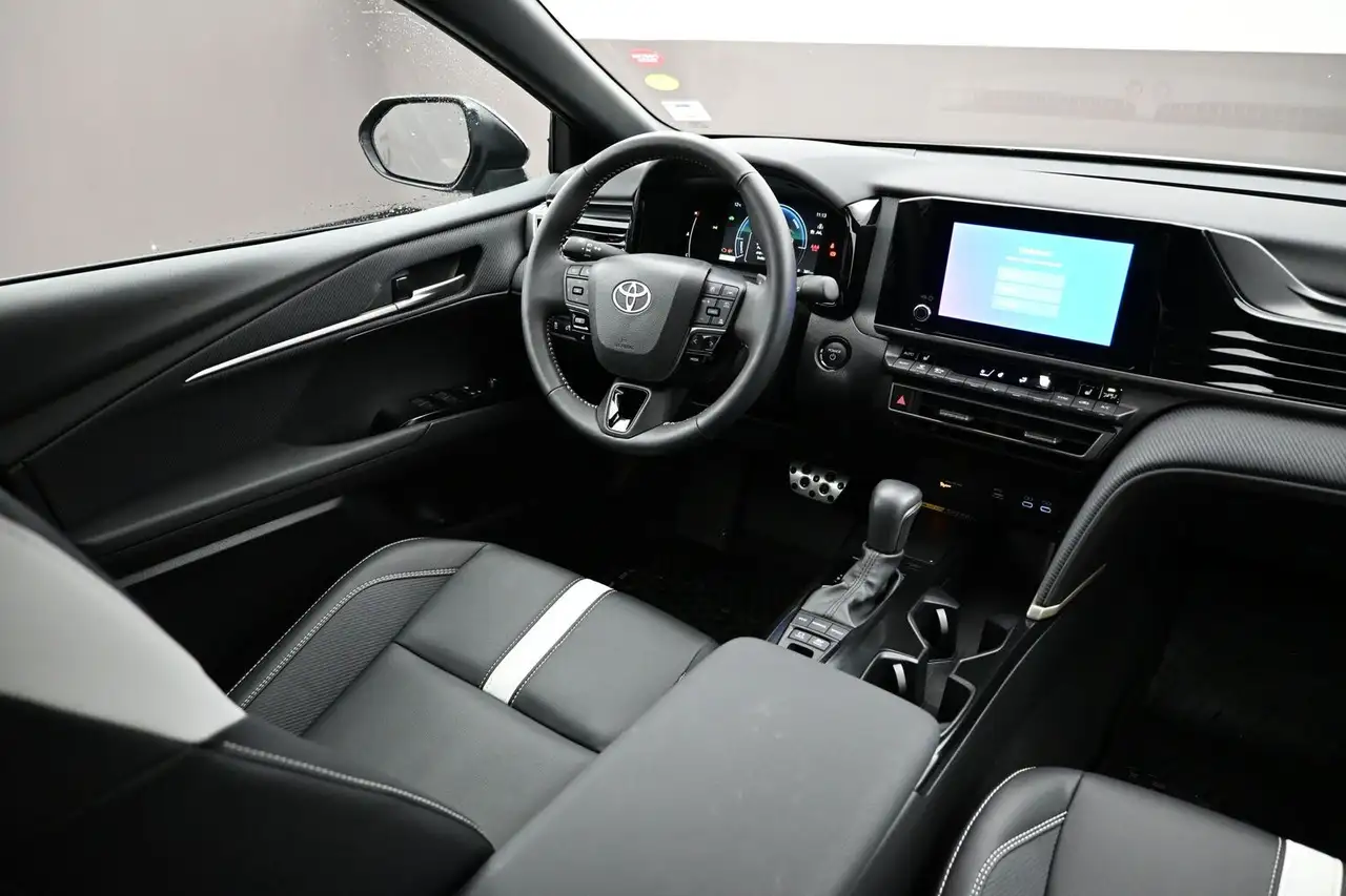 Toyota Camry снимка Toyota Camry
