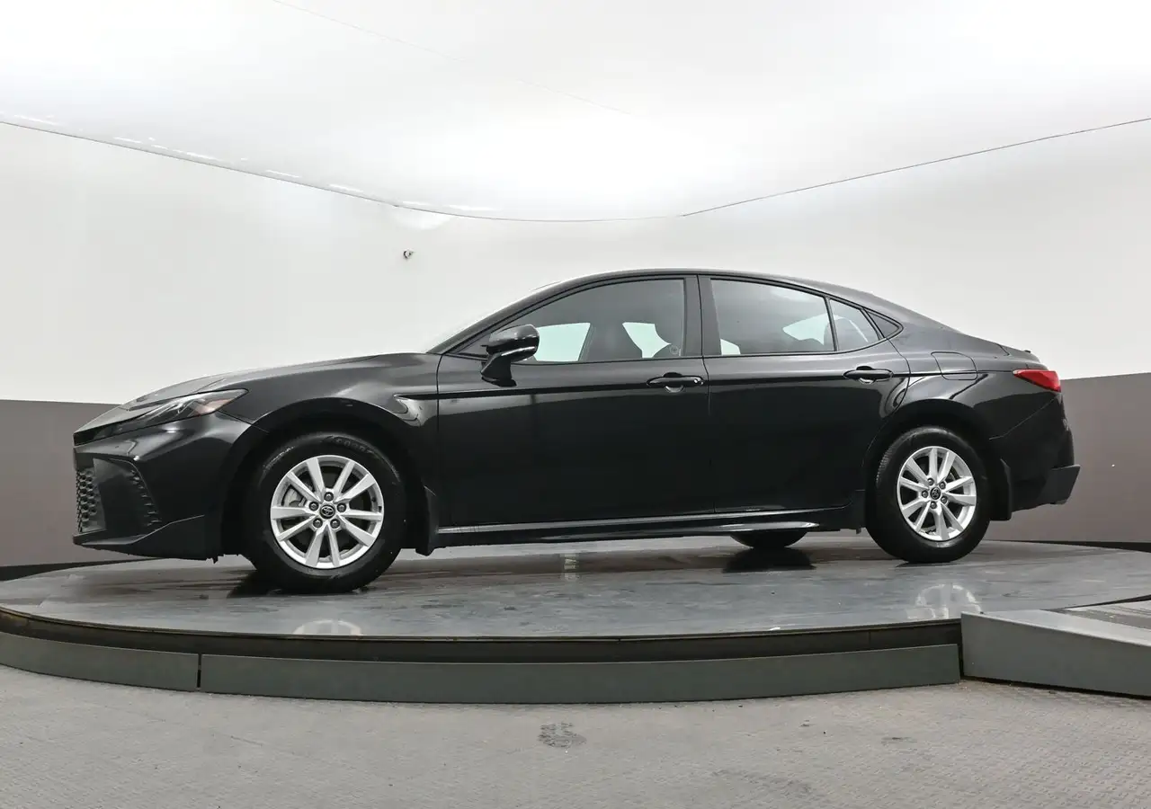 Toyota Camry снимка Toyota Camry