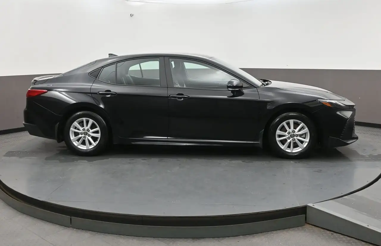 Toyota Camry снимка Toyota Camry