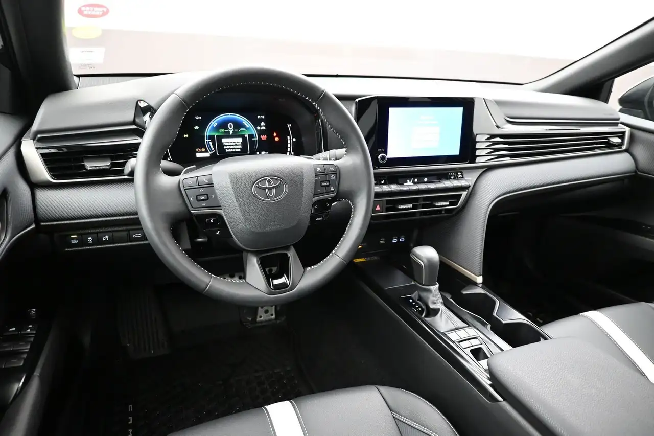 Toyota Camry снимка Toyota Camry