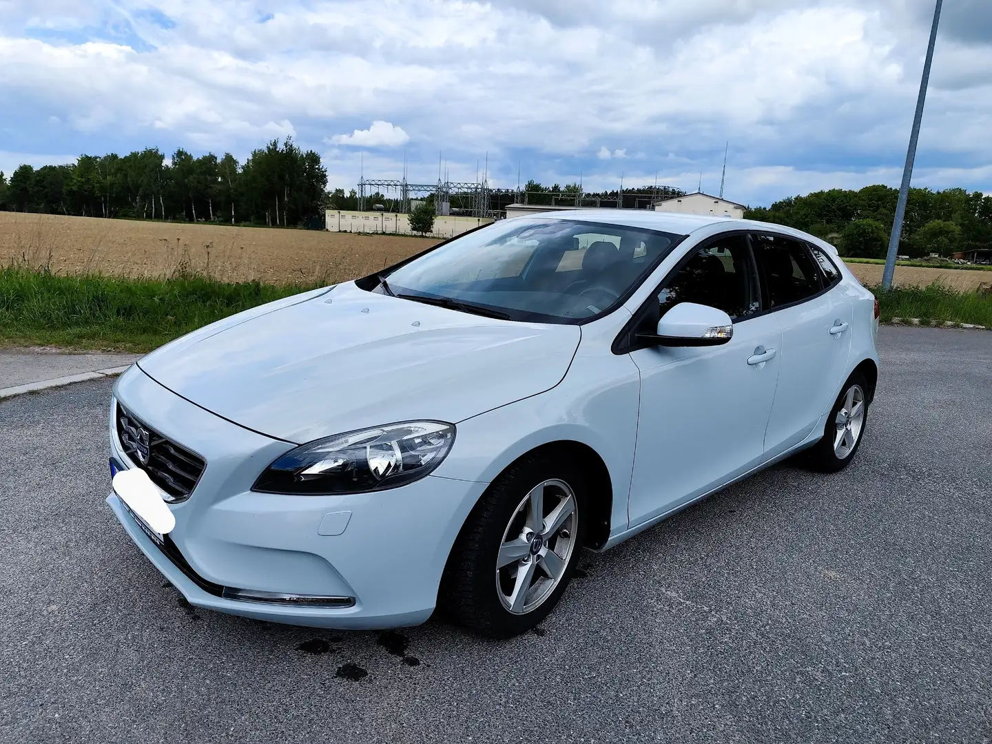 Volvo V40 V40 D2 Kinetic Grey - 1