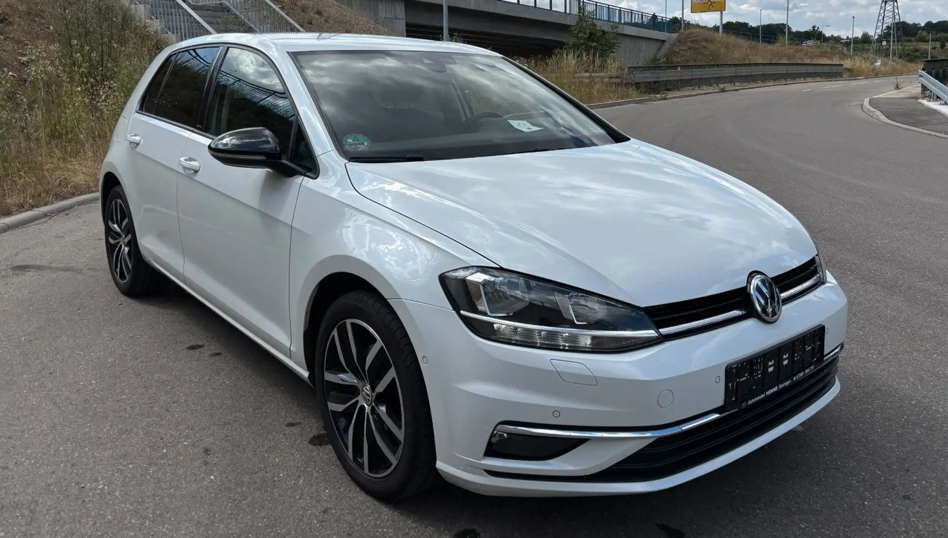 Volkswagen Golf VII Lim. 2.0 TDI, IQ.DRIVE Bianco - 2