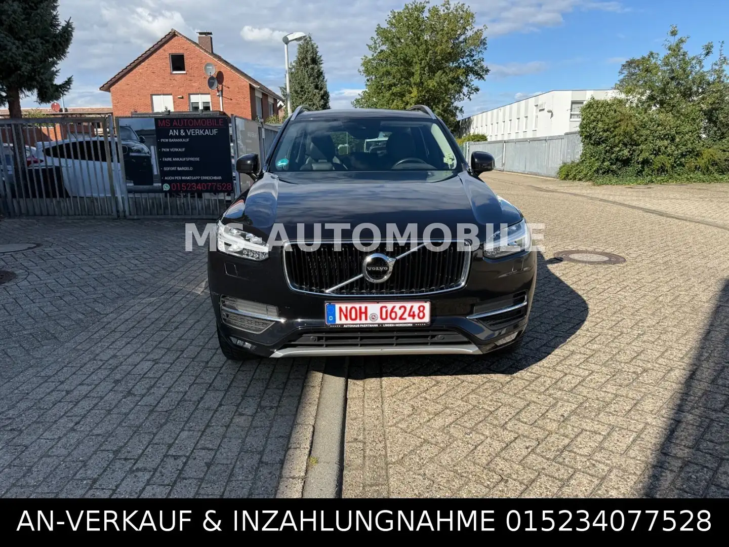 Volvo XC90 MOMENTUM *4x4* AWD*235-PS*LEDER*LED* Negro - 2