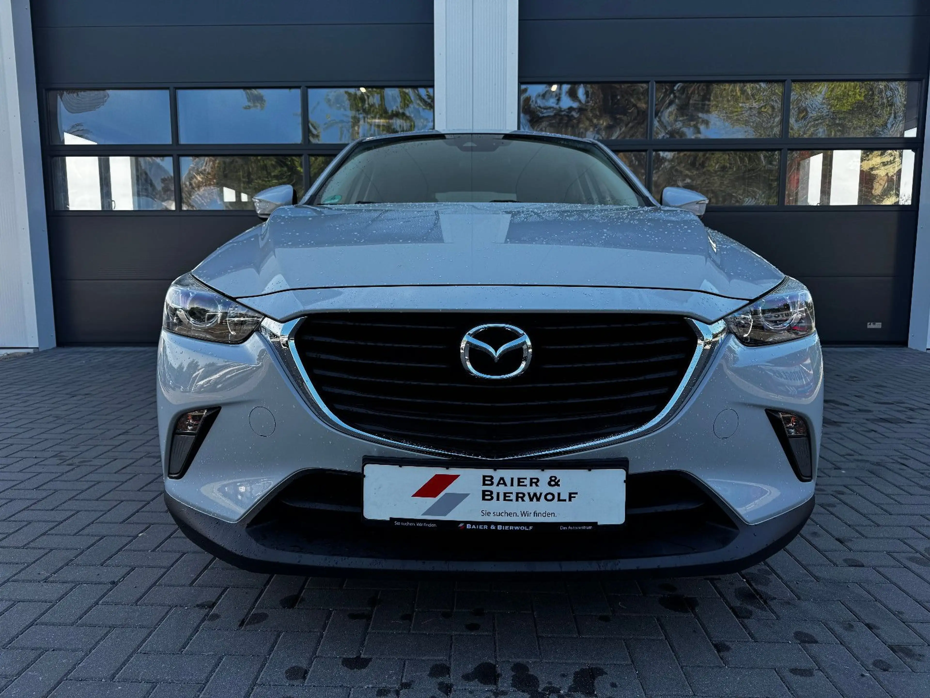 Mazda CX-3 Kizoku Navi PDC Freisprech 8-fach bereift — photo 3