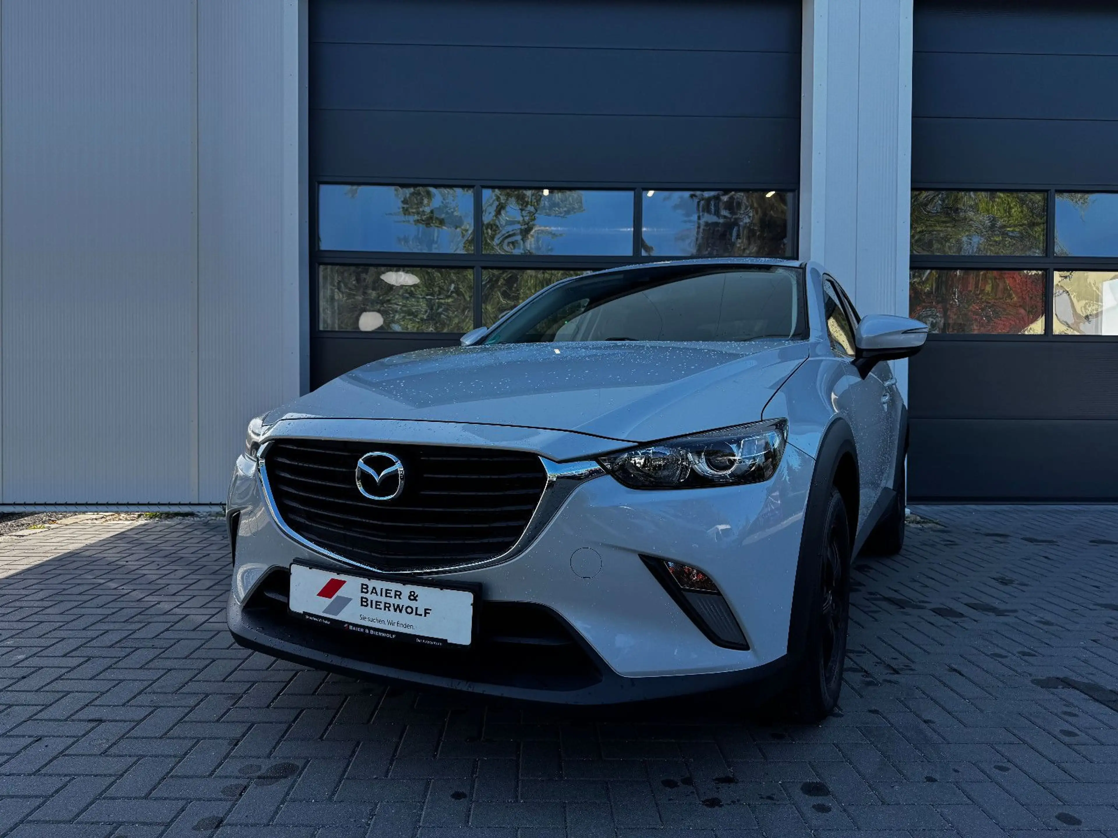 Mazda CX-3 Kizoku Navi PDC Freisprech 8-fach bereift — photo 2