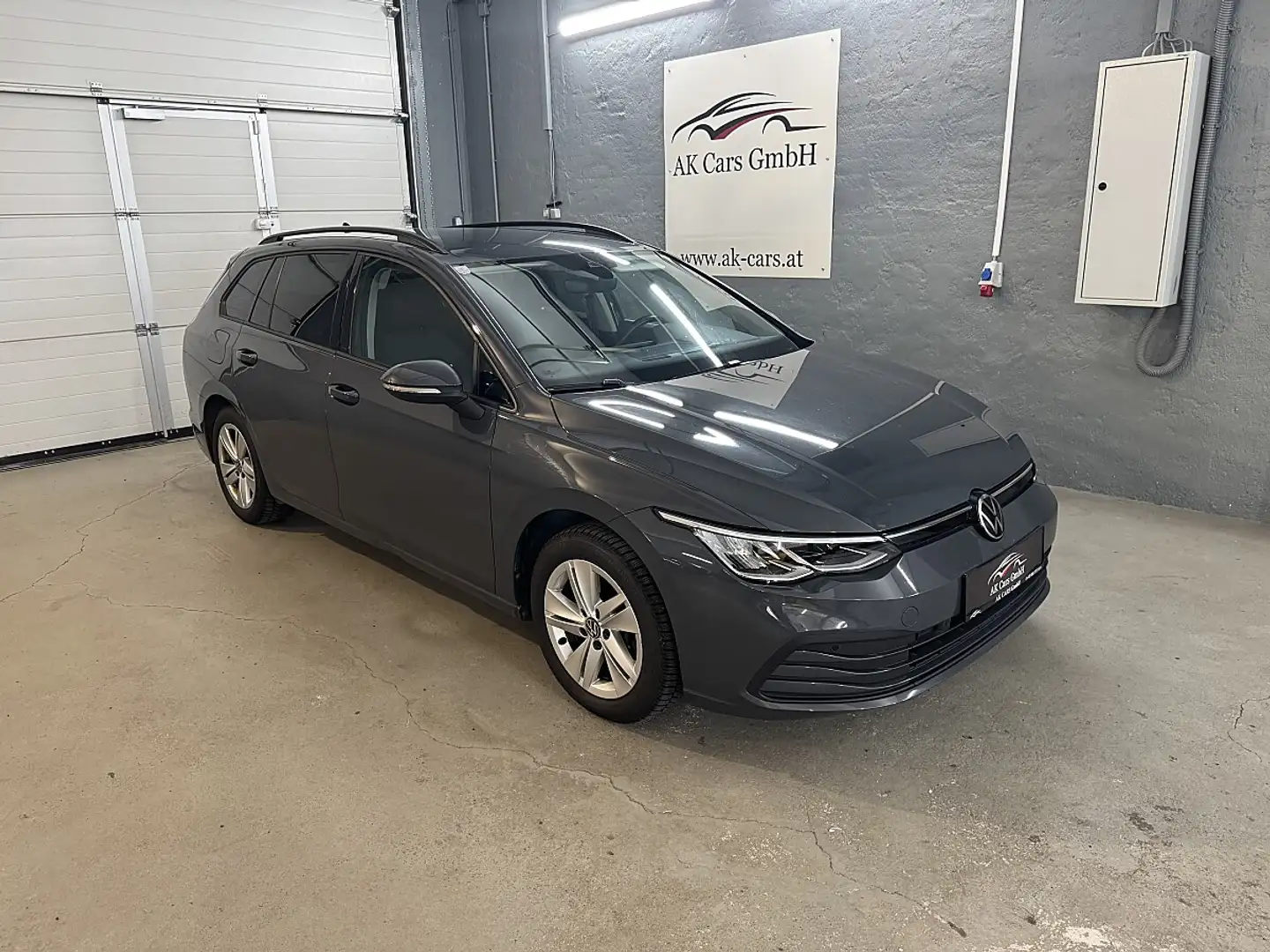 Volkswagen Golf Variant 2,0 TDI Life DSG Grau - 1