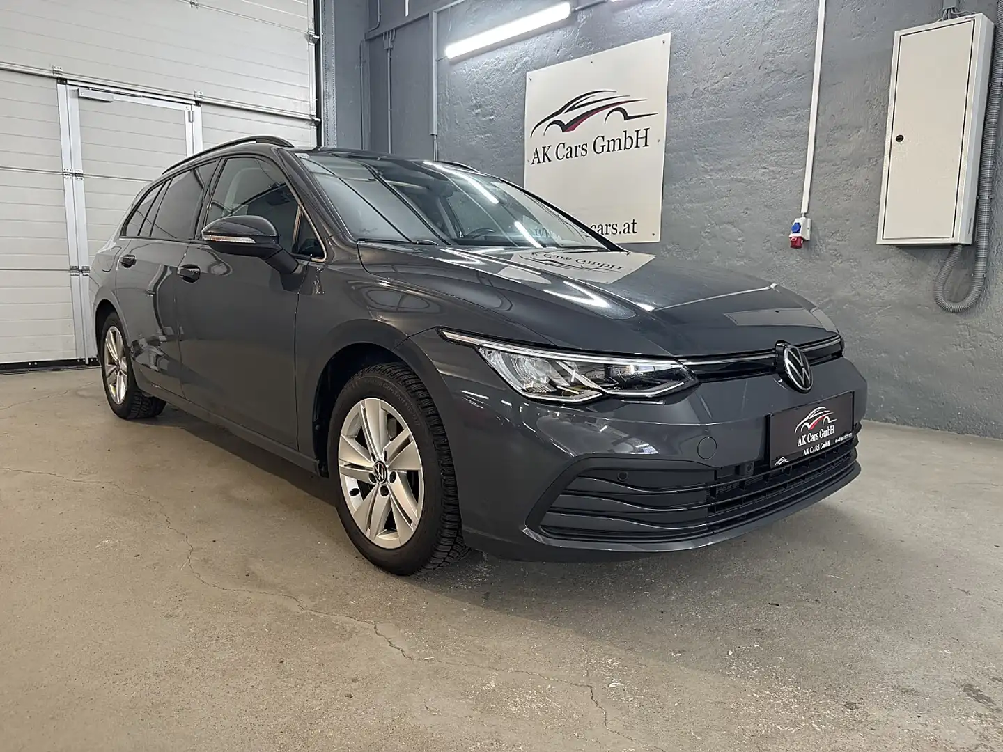 Volkswagen Golf Variant 2,0 TDI Life DSG Grau - 2