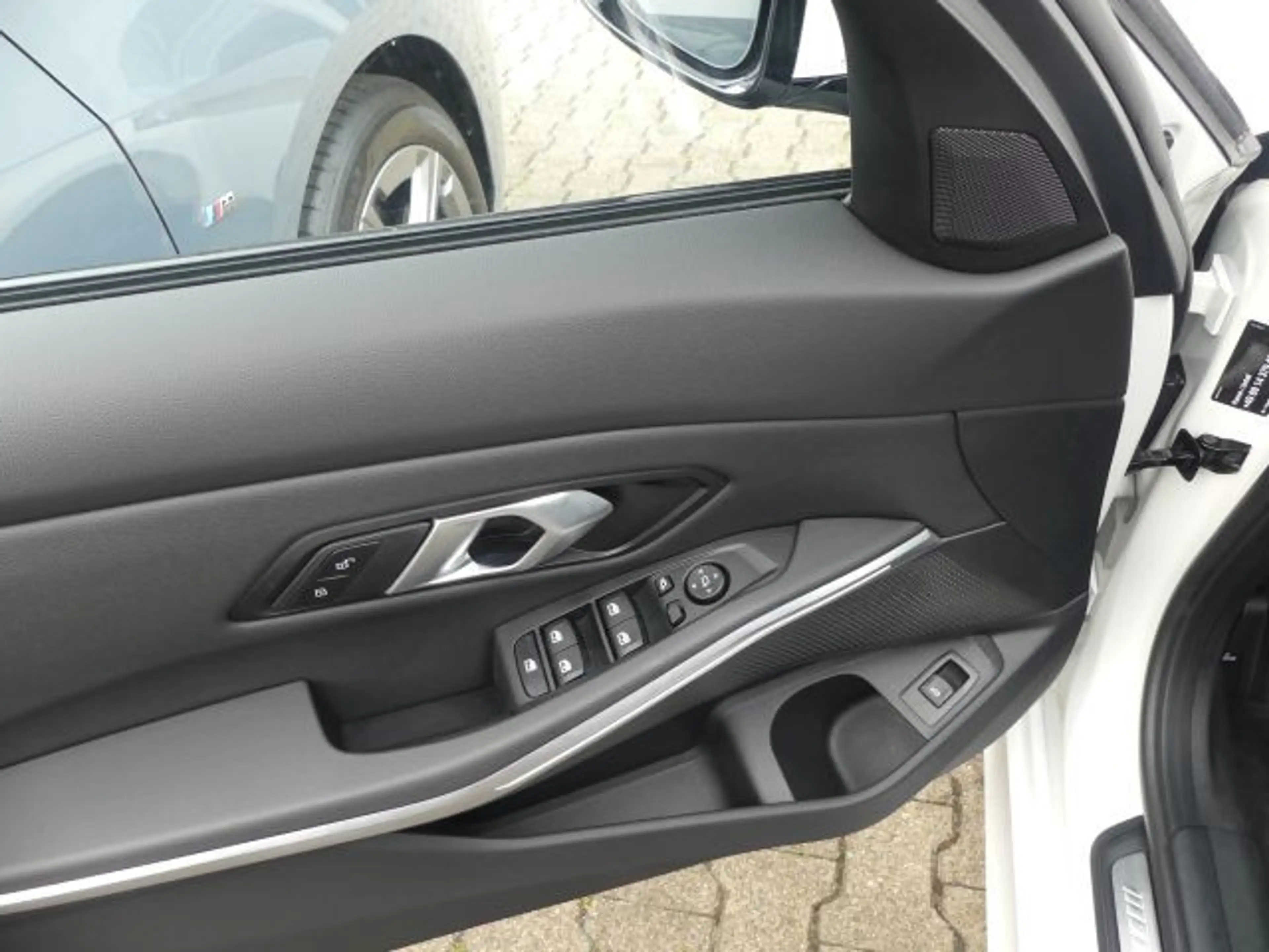 BMW 320 d xDrive Tou M Sport PRO AHK°ACC+PANO°-360° — photo 12