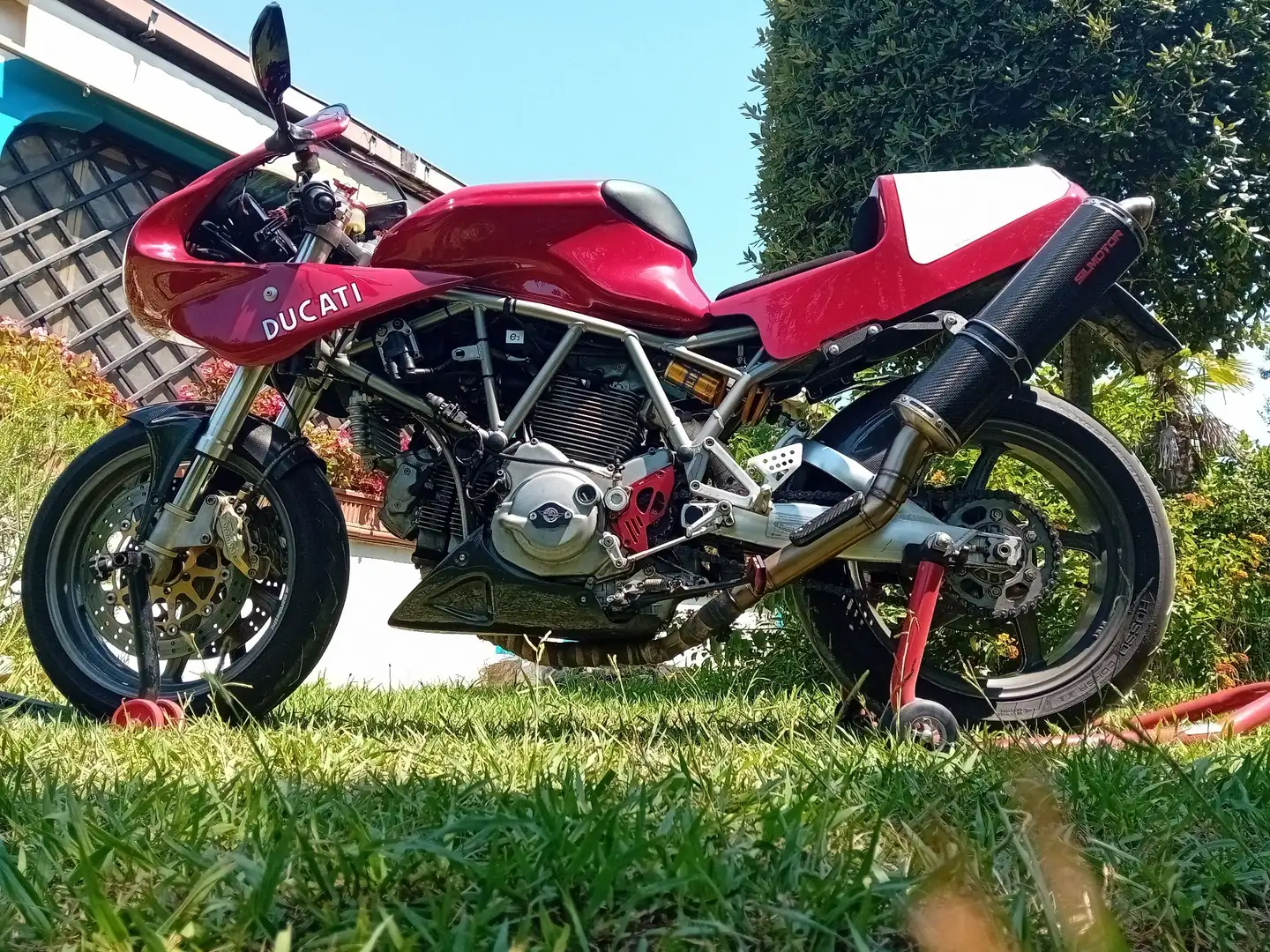 Ducati 1000 SS Rot - 1
