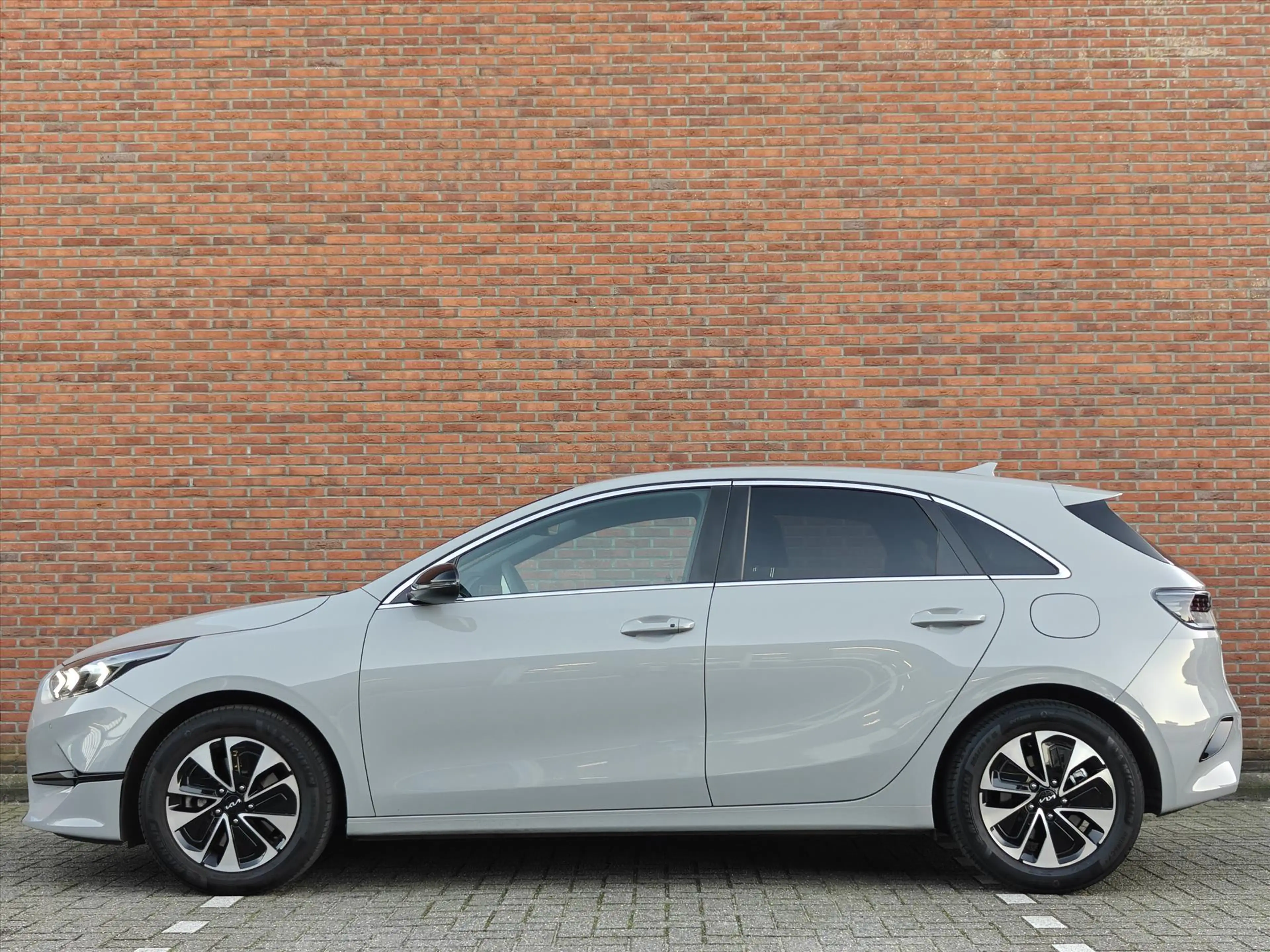 Kia Ceed / cee'd 1.0 T-GDi 100pk Design Edition | Navigatie | | Cli — photo 3