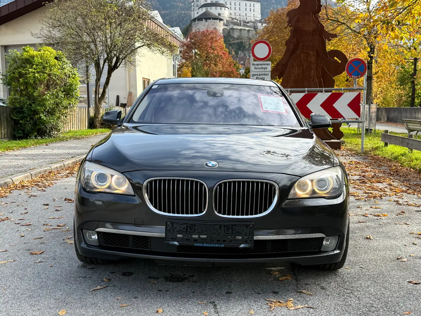BMW 740 740d xDrive Aut. Grau - 2