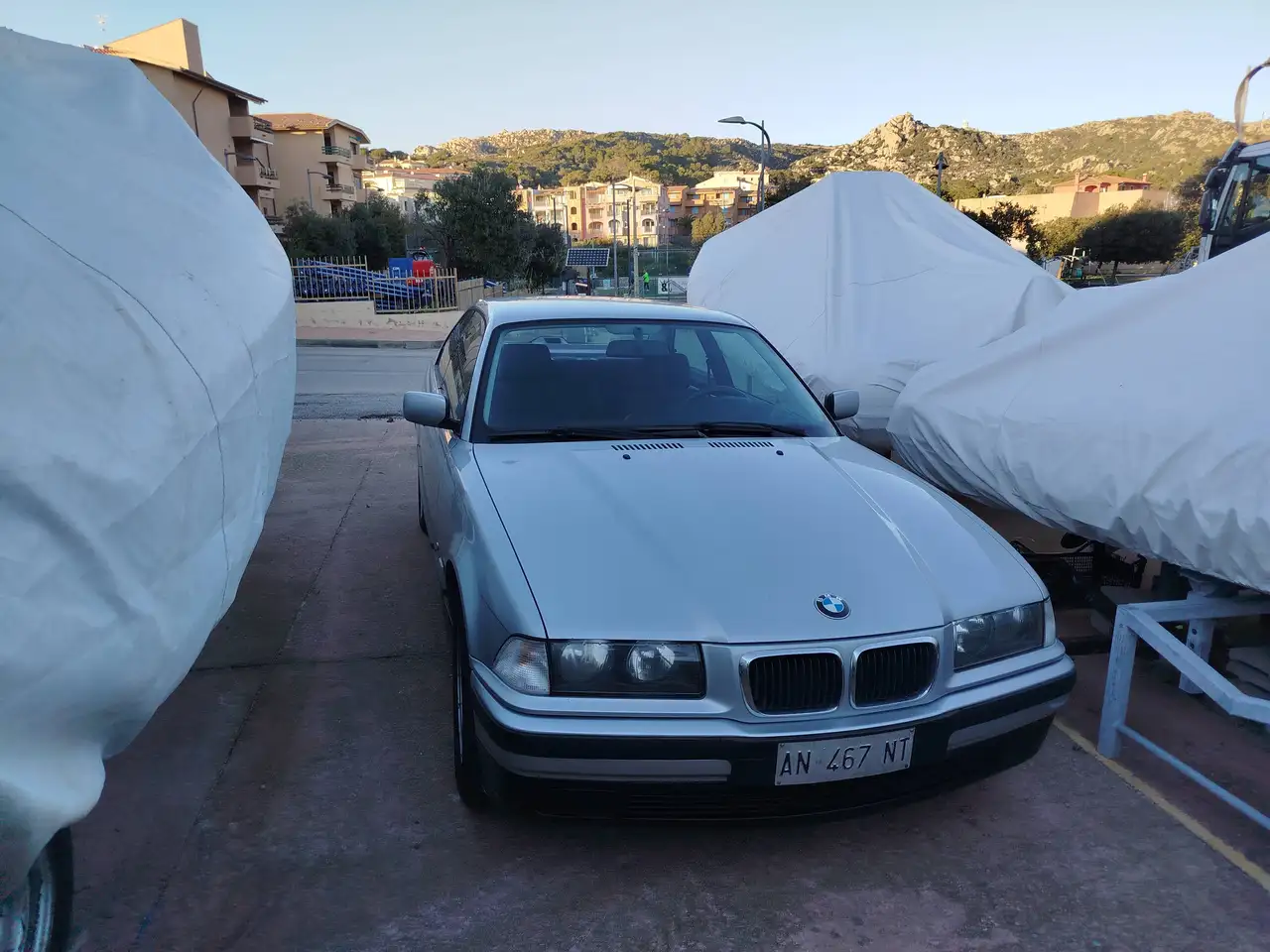 BMW 320 Serie 3 E36 Coupe 320i Coupe c/clima auto, foto 1