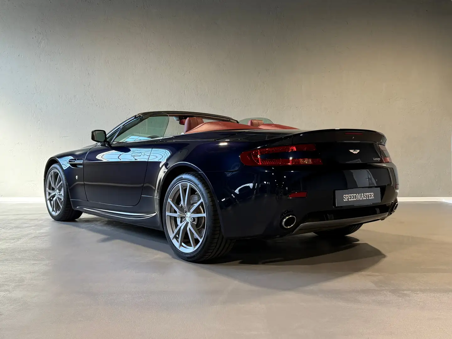 Aston Martin Vantage Roadster 4.3 V8 **SERVICEBOOK** Blau - 2