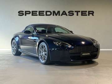 Roadster 4.3 V8 **SERVICEBOOK**