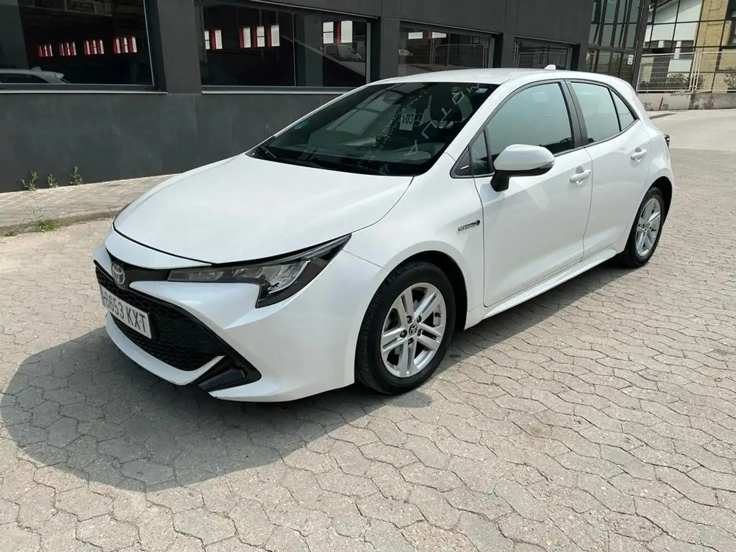 Toyota Corolla 125H Active Tech - 1