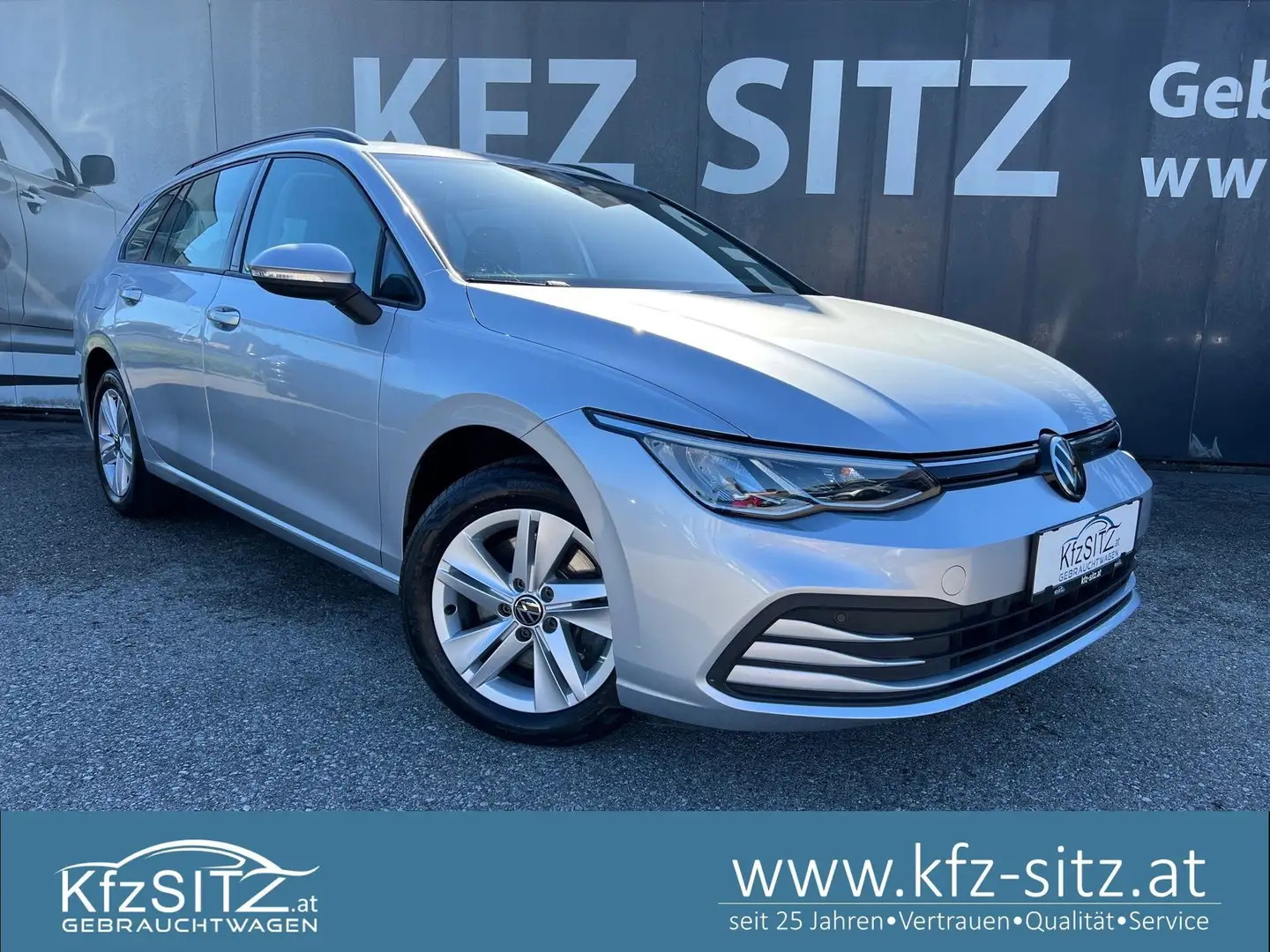 Volkswagen Golf Variant 2,0 TDI Life DSG Silber - 1