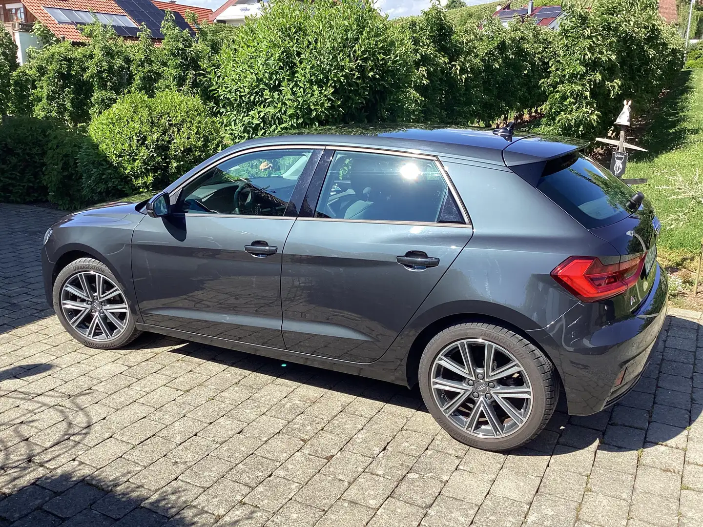 Audi A1 A1 30 TFSI Sportback Grau - 2