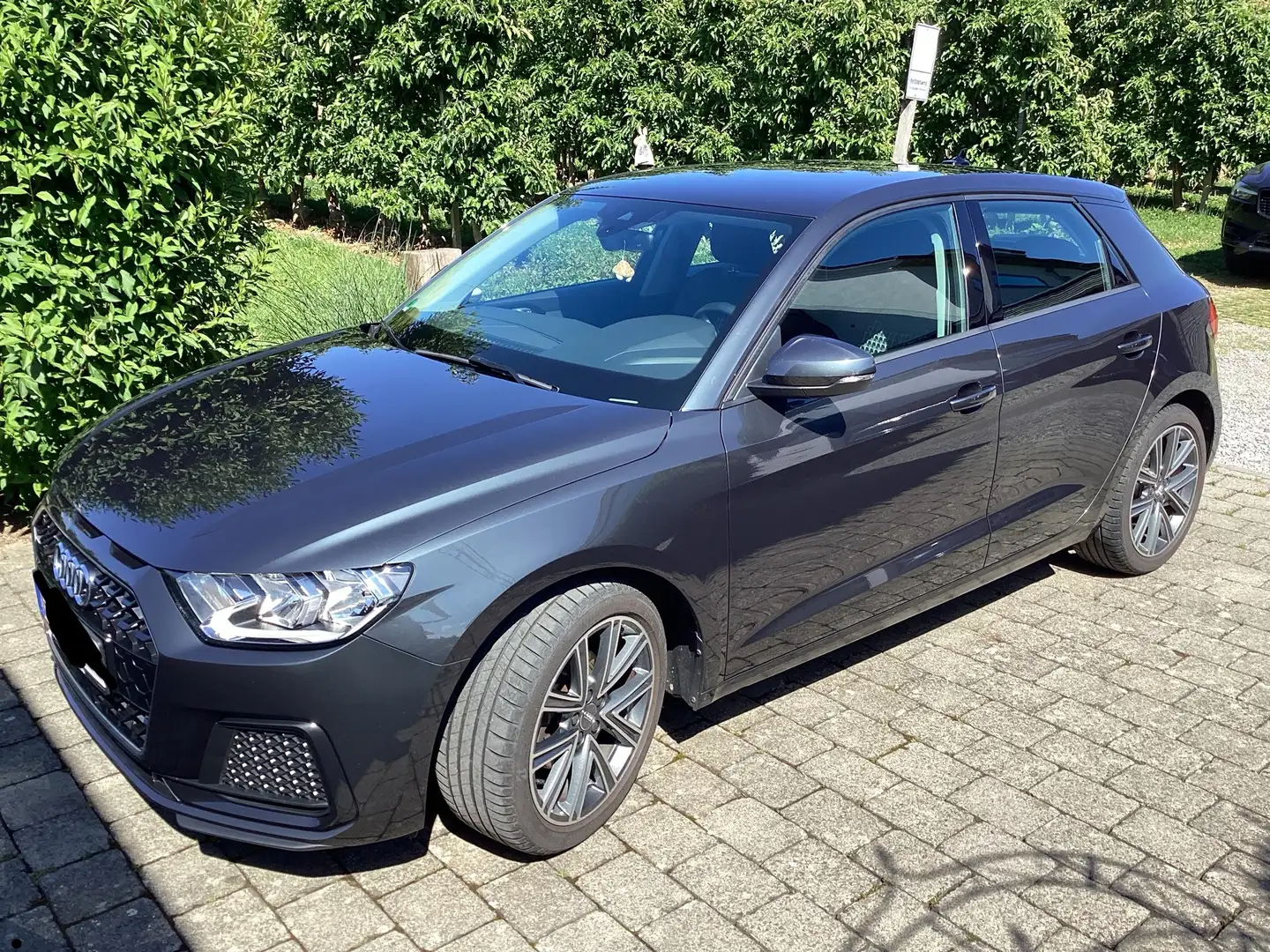 Audi A1 A1 30 TFSI Sportback Grau - 1
