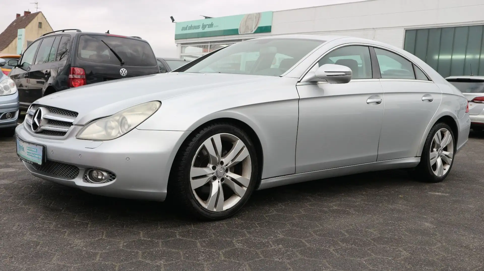 Mercedes-Benz CLS 320 Silber - 1