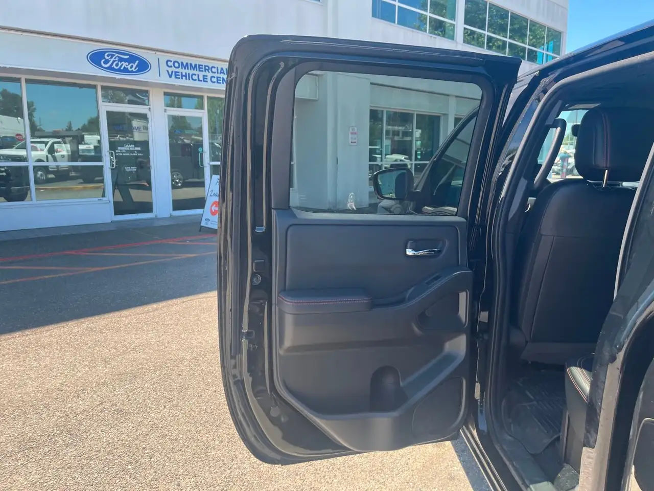 Nissan Frontier снимка Nissan Frontier