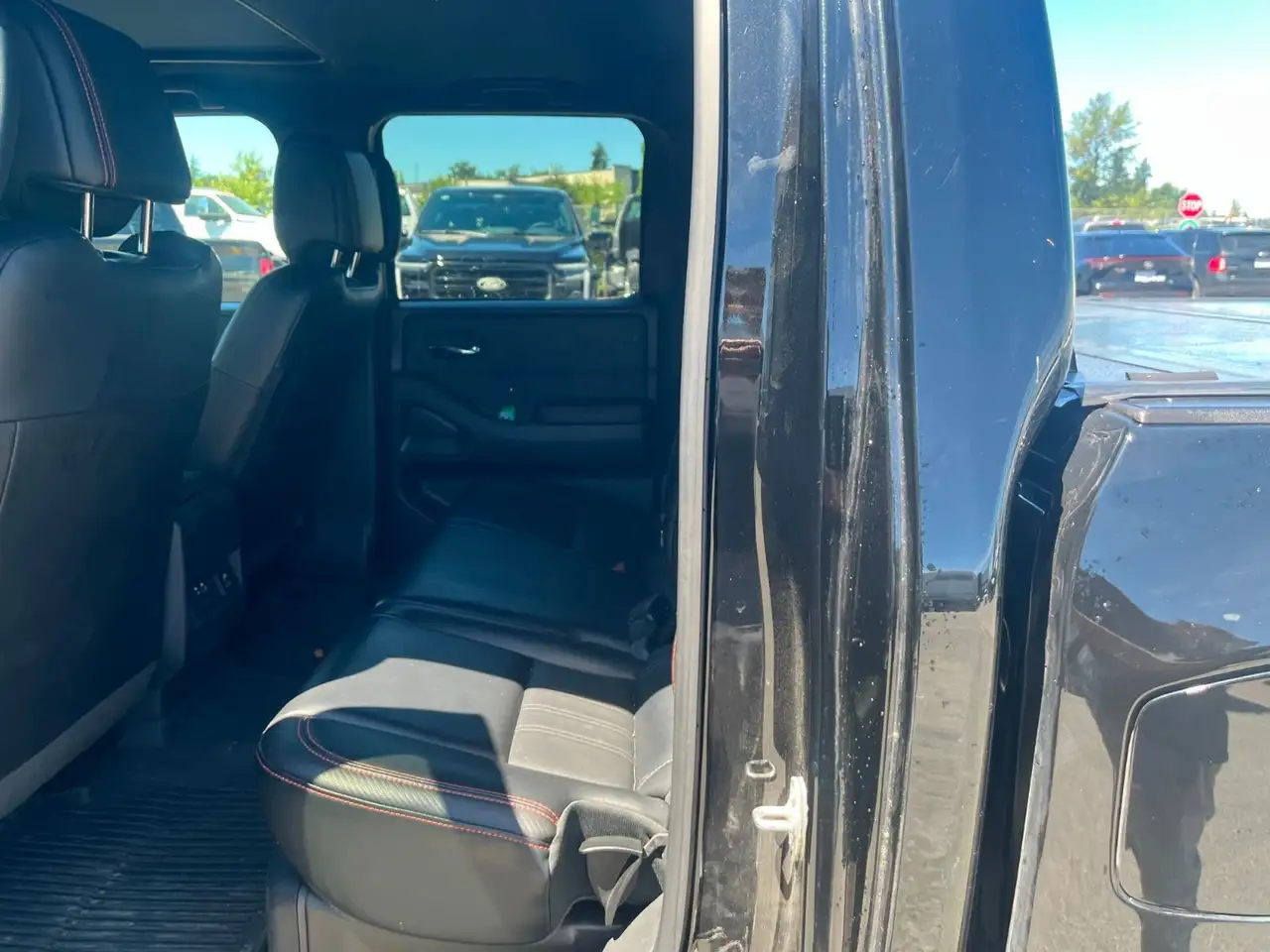 Nissan Frontier снимка Nissan Frontier