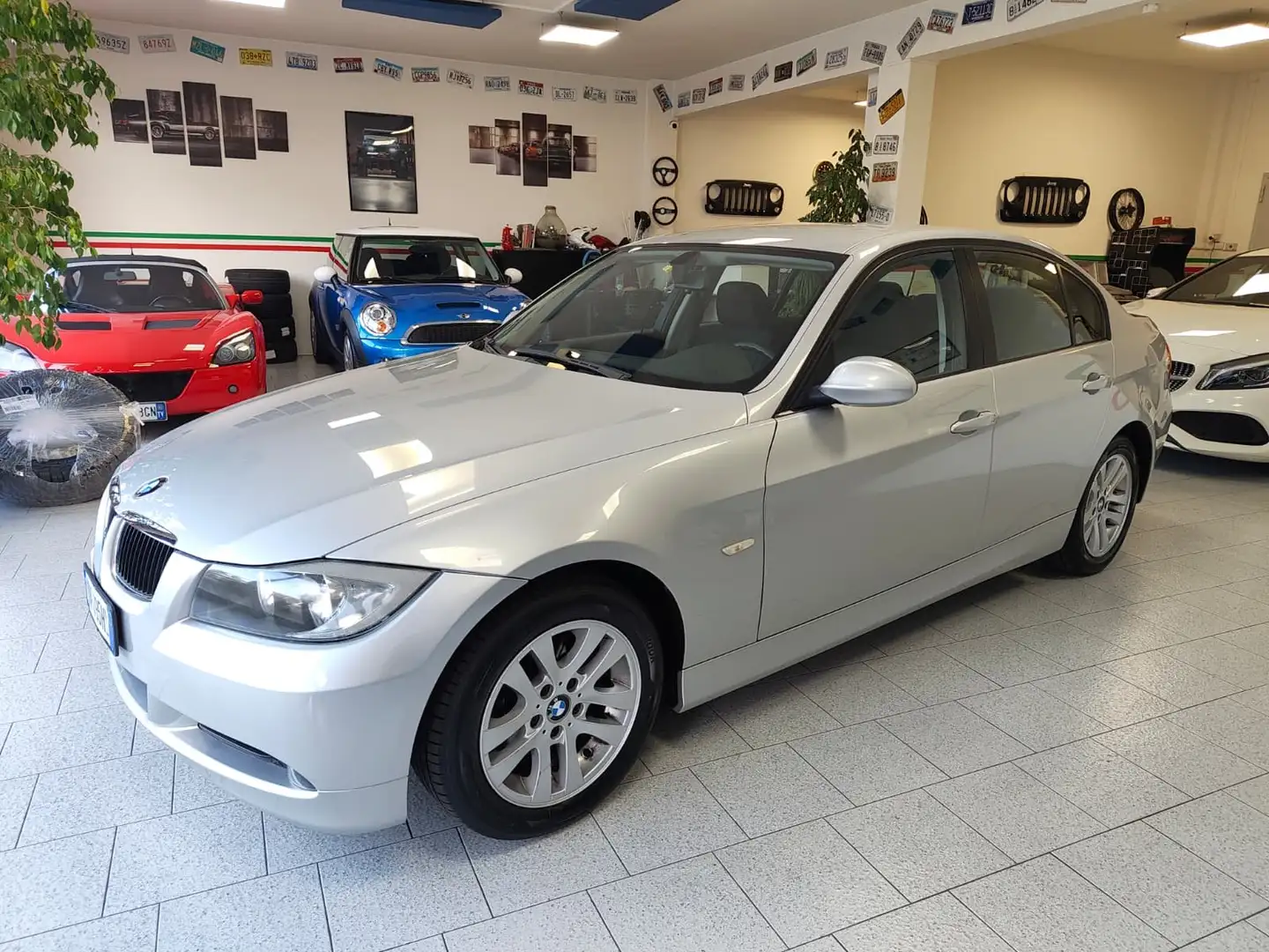 BMW 320 i 170CV *MANUALE* BENZINA Argent - 1