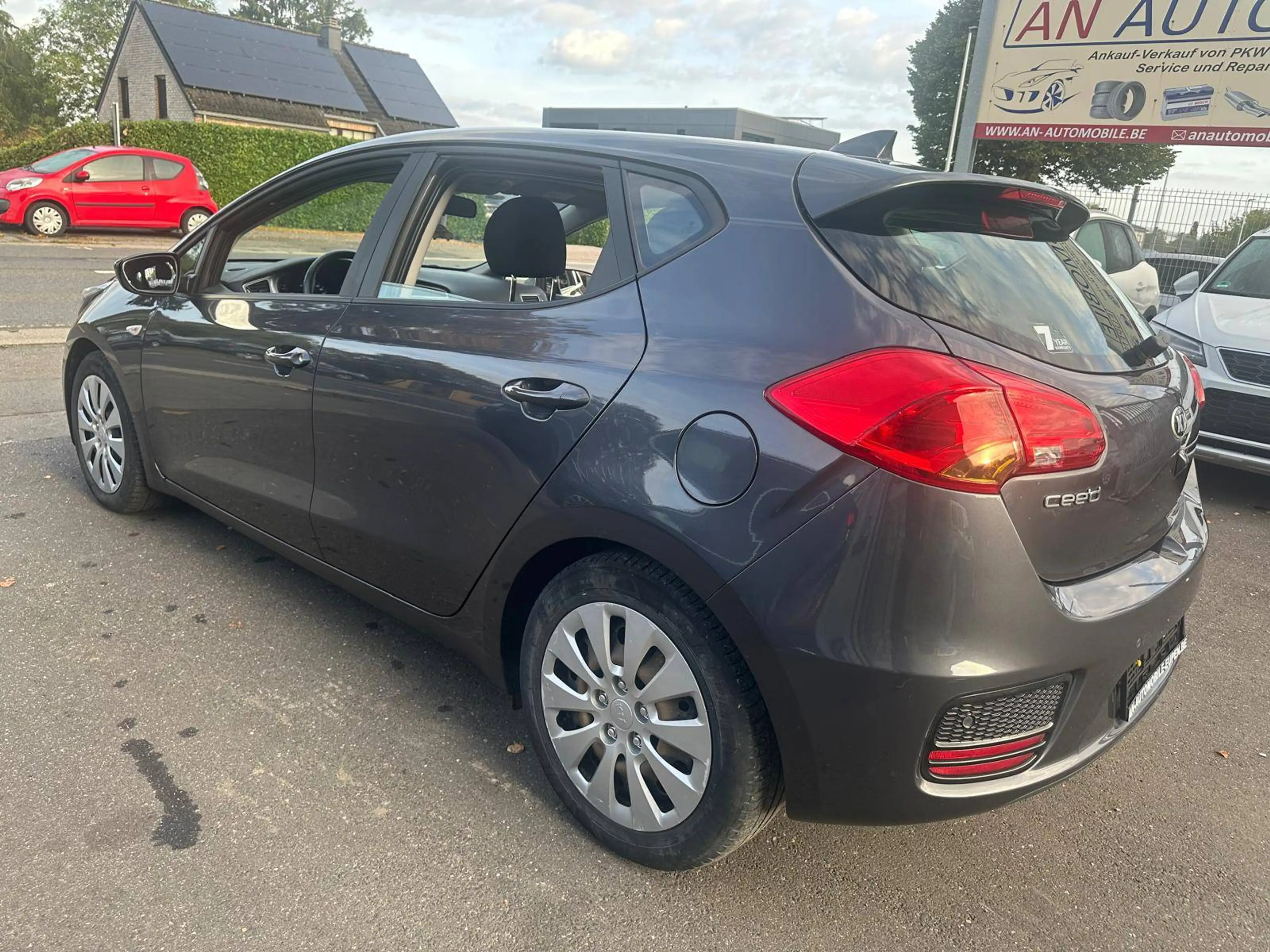 Kia Ceed / cee'd Cee'd 1.0 T-GDi Navi Edition ISG — photo 4