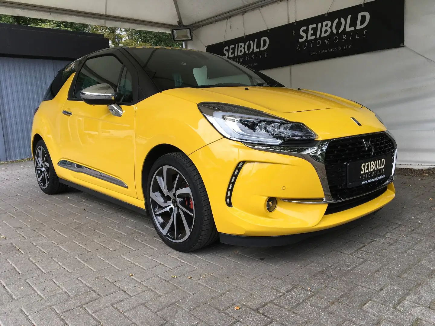 Citroen DS3 DS 3/1.6 THP Sport Chic/Navi/Apple-Car/Temp Gelb - 2