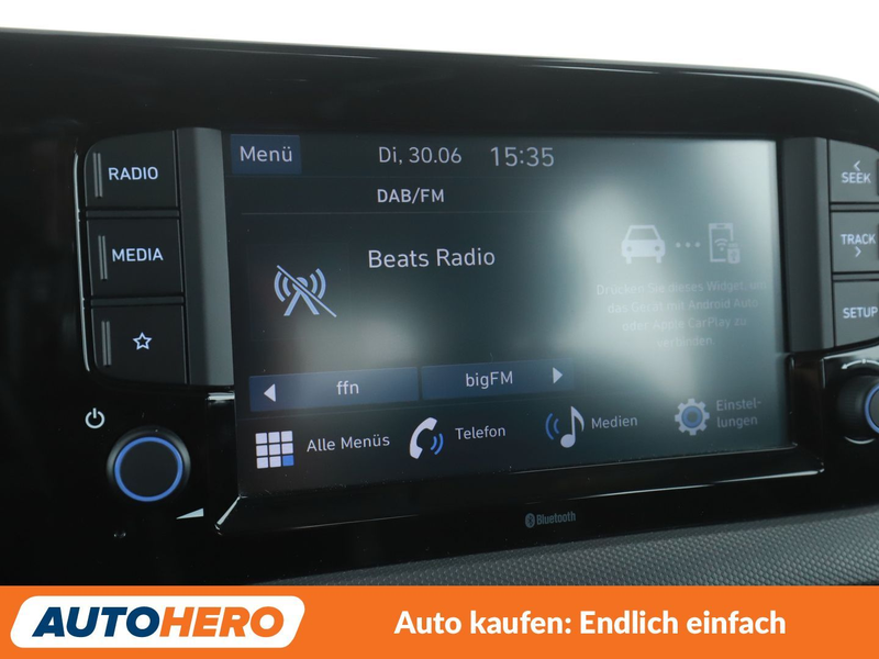 Hyundai i10 1.2 Trend *PDC*SHZ*LHZ*ALU*START/STOP* — photo 21