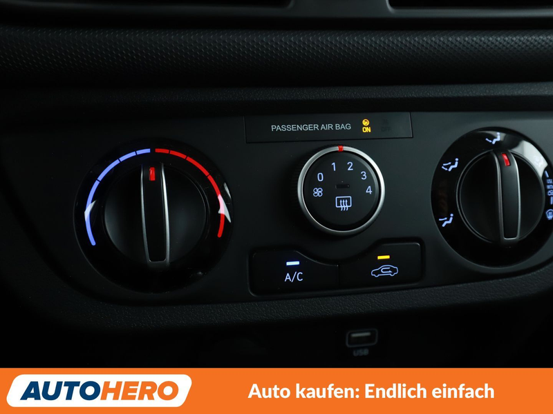 Hyundai i10 1.2 Trend *PDC*SHZ*LHZ*ALU*START/STOP* — photo 23