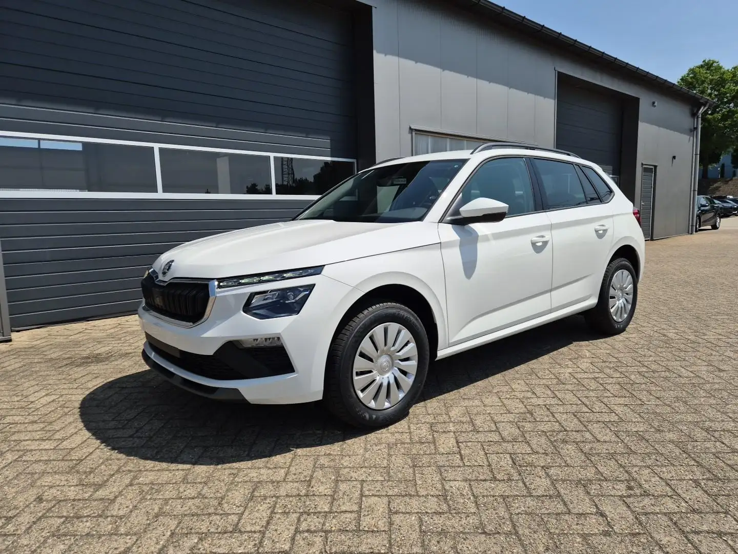 Skoda Kamiq 1.0 TSI 115PS DSG Selection Klimaautomatik Sitzhei Bianco - 1