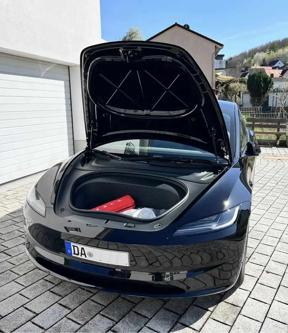 Tesla Model 3 Highland, schwarz/schwarz, Garantie Schwarz - 2