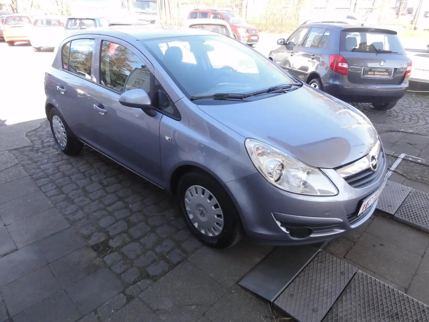Opel Corsa Basis Grau - 1