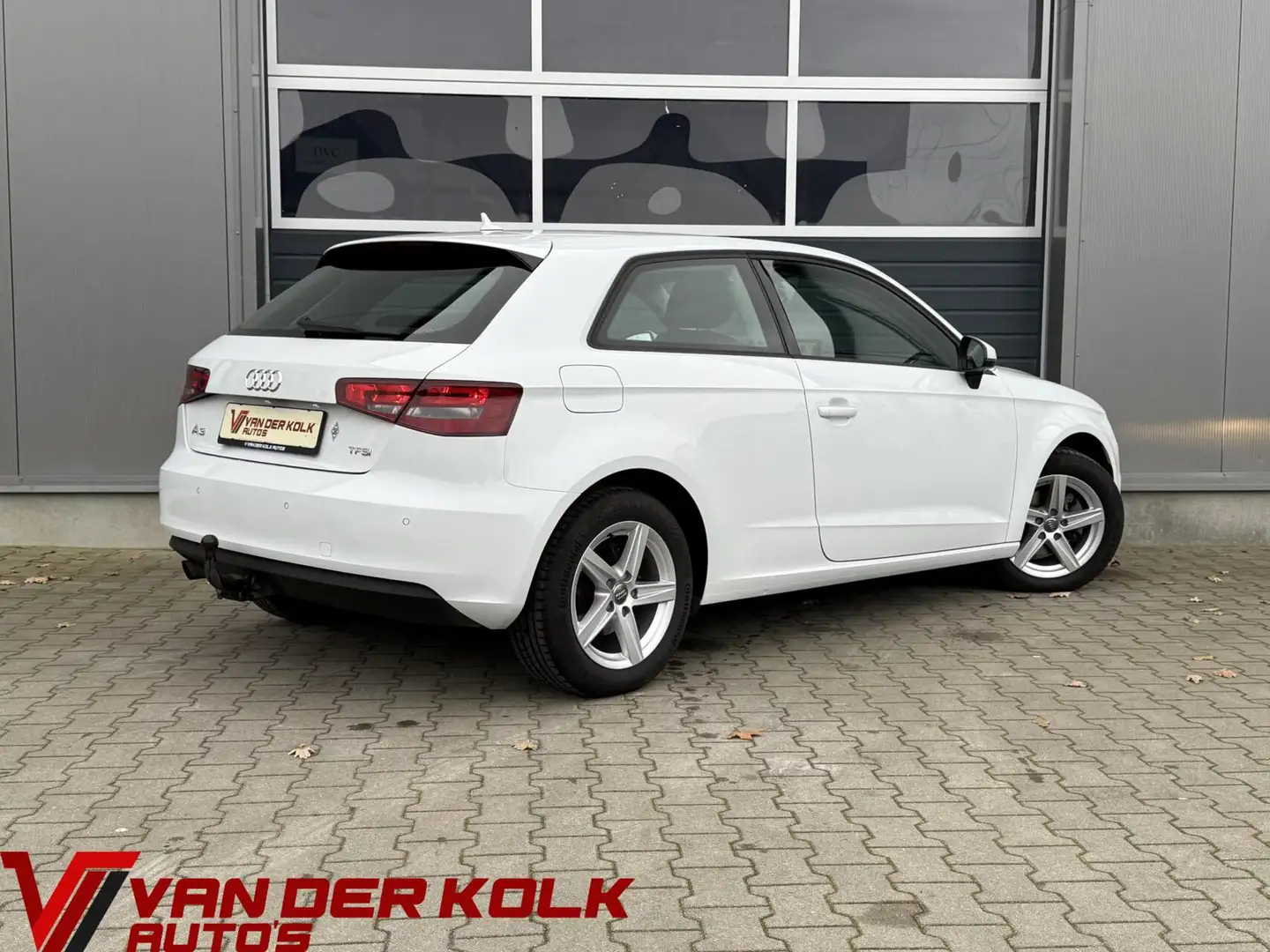 Audi A3 1.2 TFSI Ambition Navigatie Climate Stoelverwarmin - 2