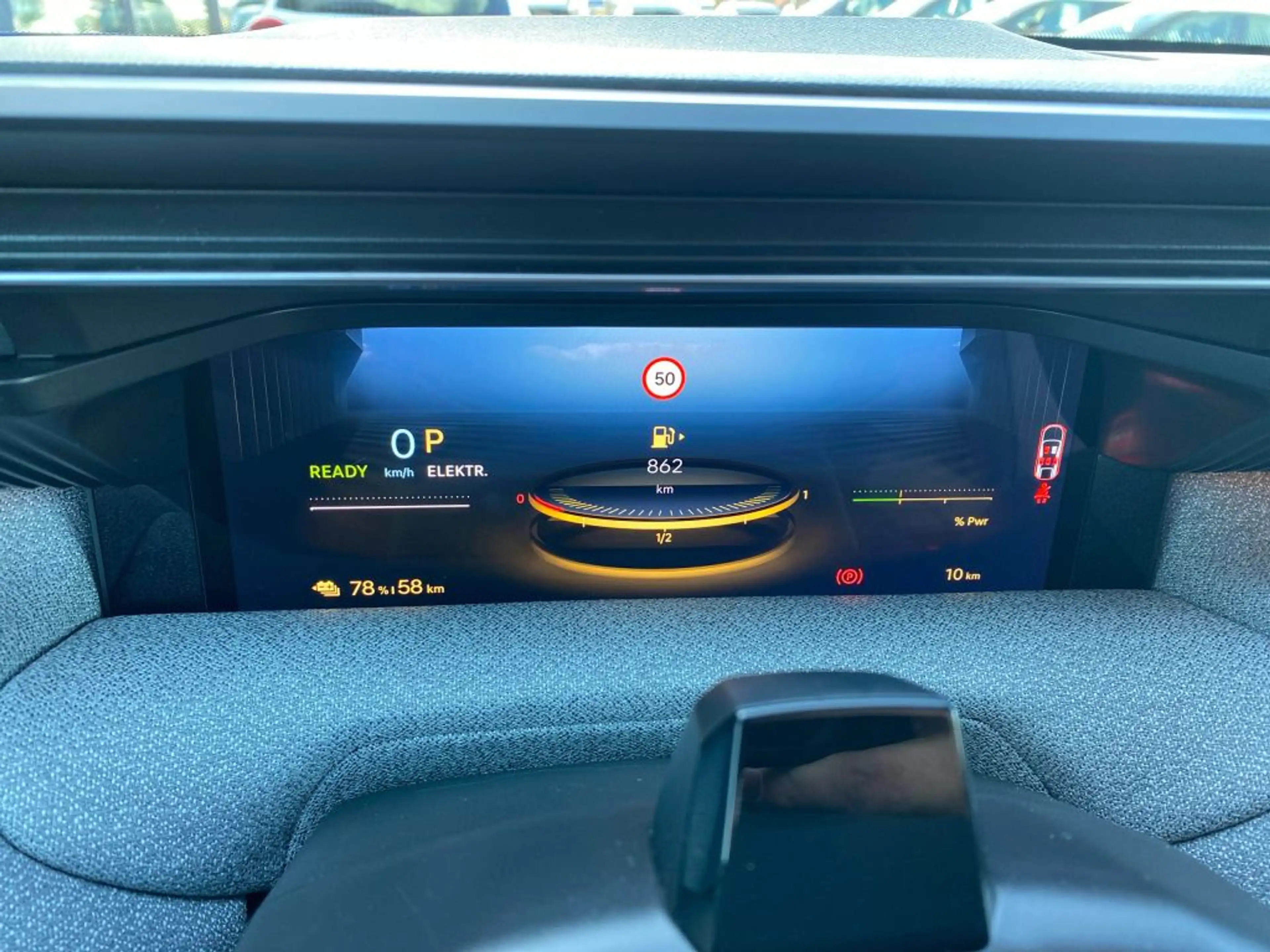 Citroen C5 Aircross Plug-In-Hybrid 225 MAX *beh. Frontsch*Allwetterrei — photo 13