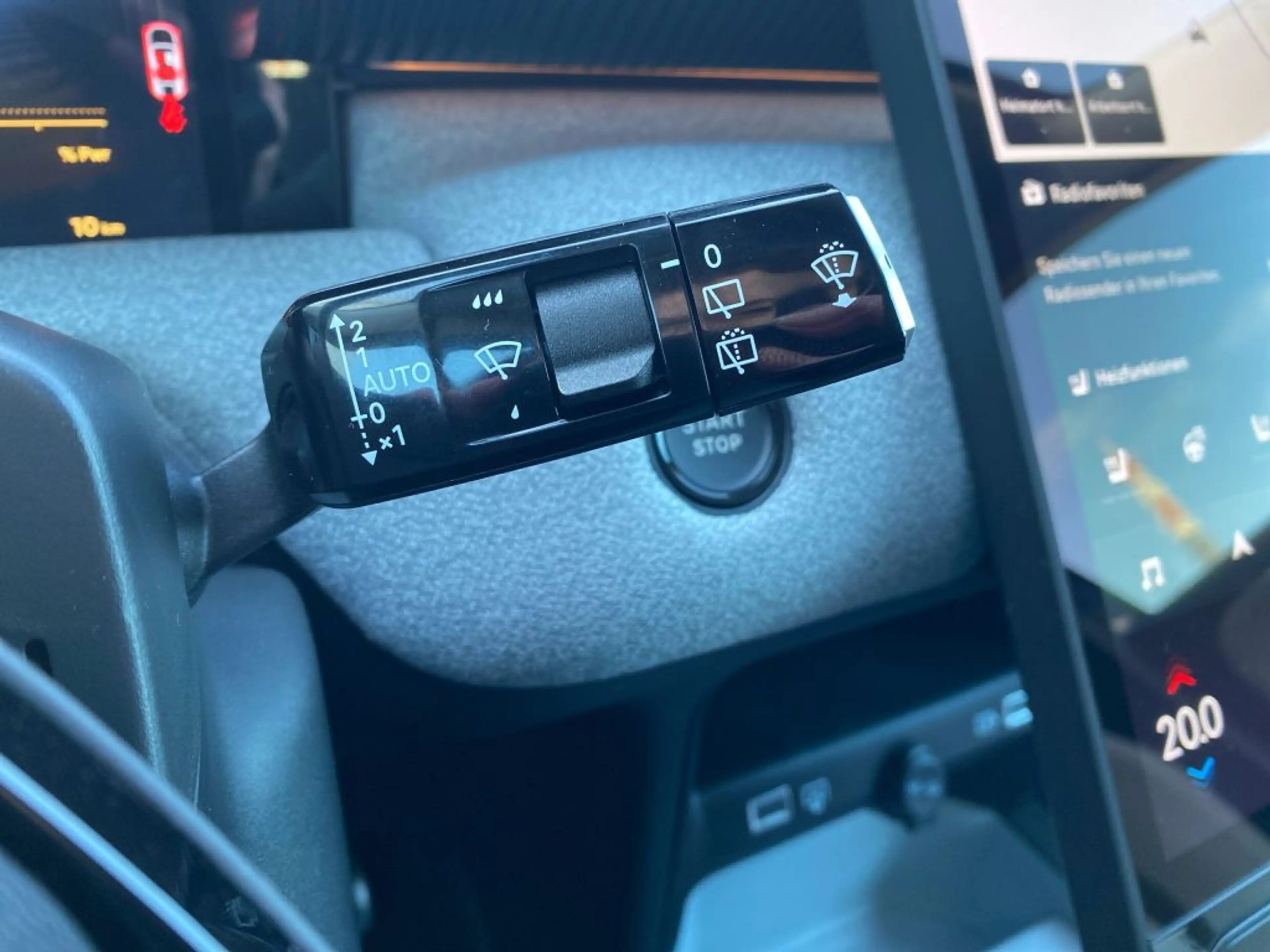 Citroen C5 Aircross Plug-In-Hybrid 225 MAX *beh. Frontsch*Allwetterrei — photo 15