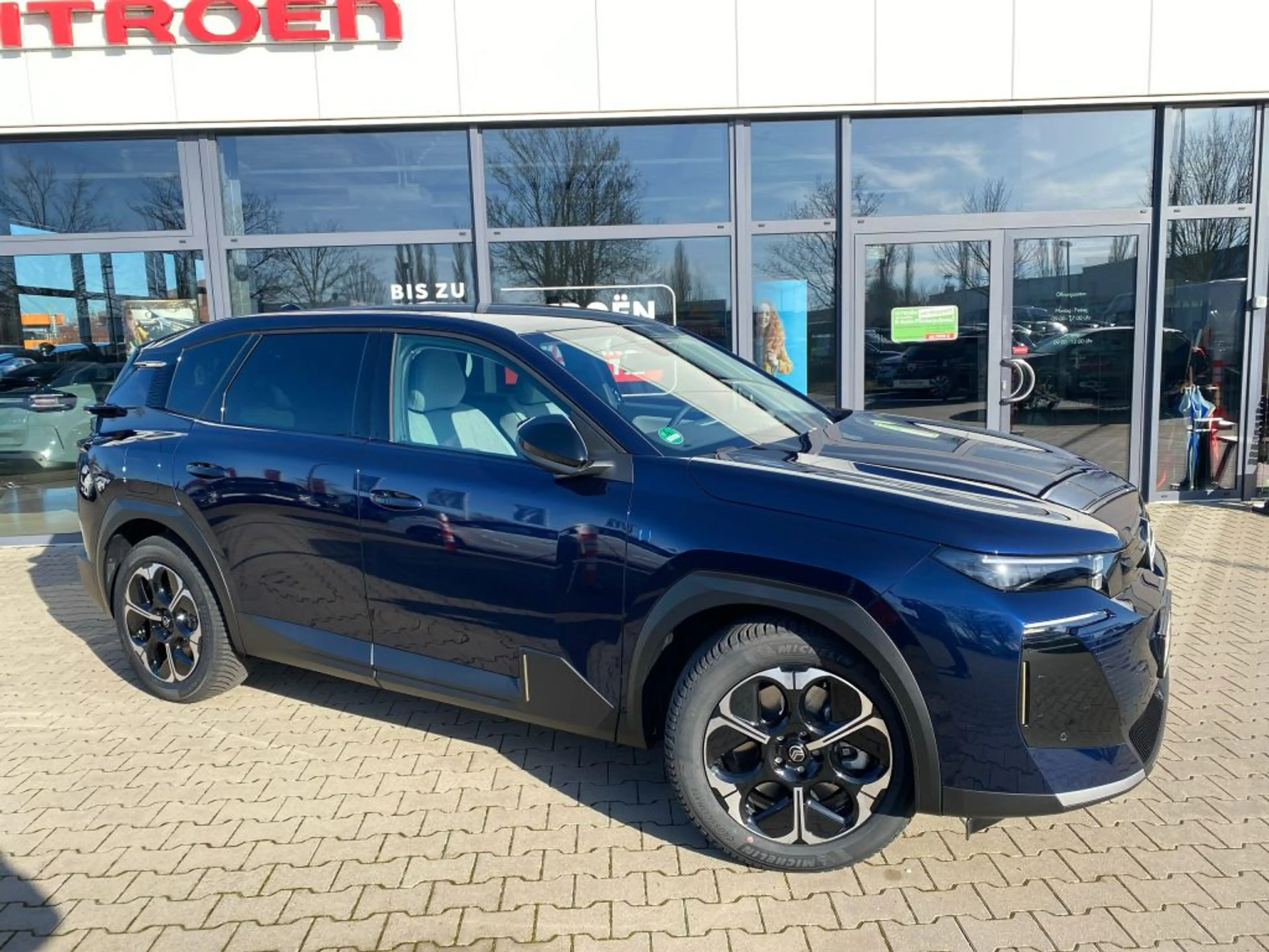 Citroen C5 Aircross Plug-In-Hybrid 225 MAX *beh. Frontsch*Allwetterrei — photo 6