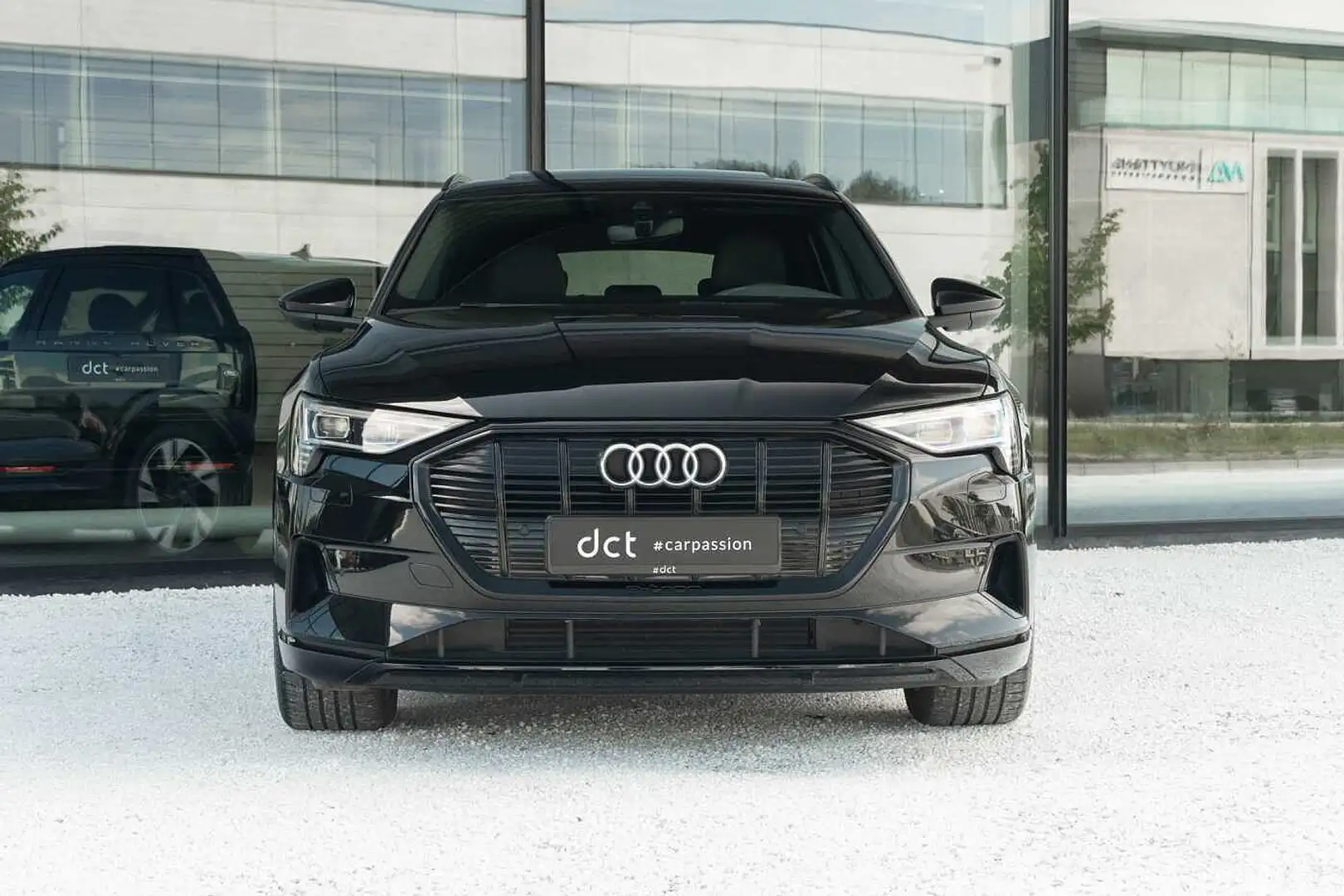 Audi e-tron 50 Quattro S Line PANO Memory ACC BlackPack Zwart - 2