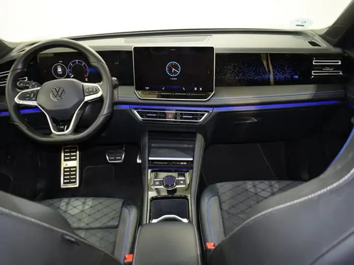 Volkswagen Tiguan 2025, foto 5