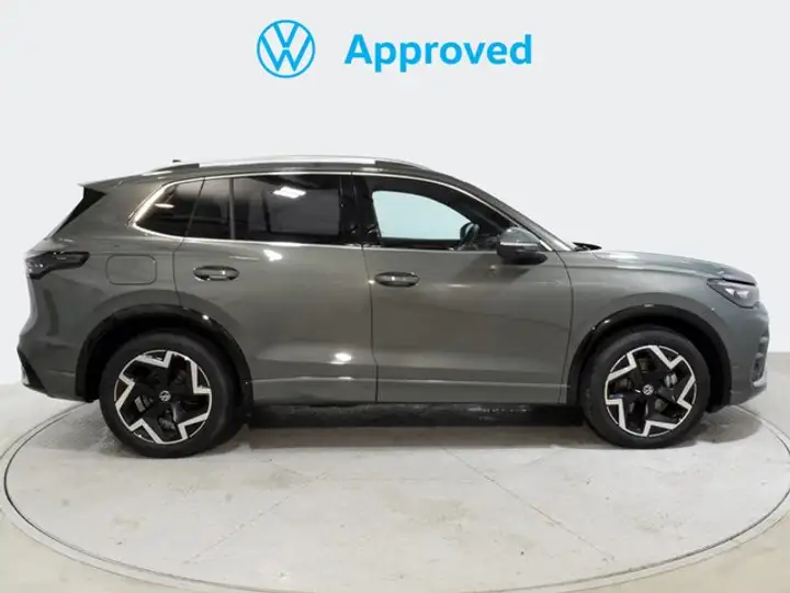 Volkswagen Tiguan 2025, foto 2