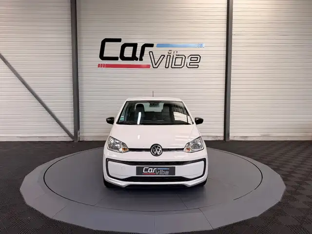 Volkswagen Up! view 9