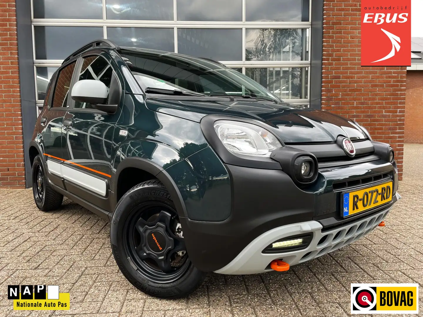 Fiat Panda 1.0 Hybrid Garmin Cross Groen - 1
