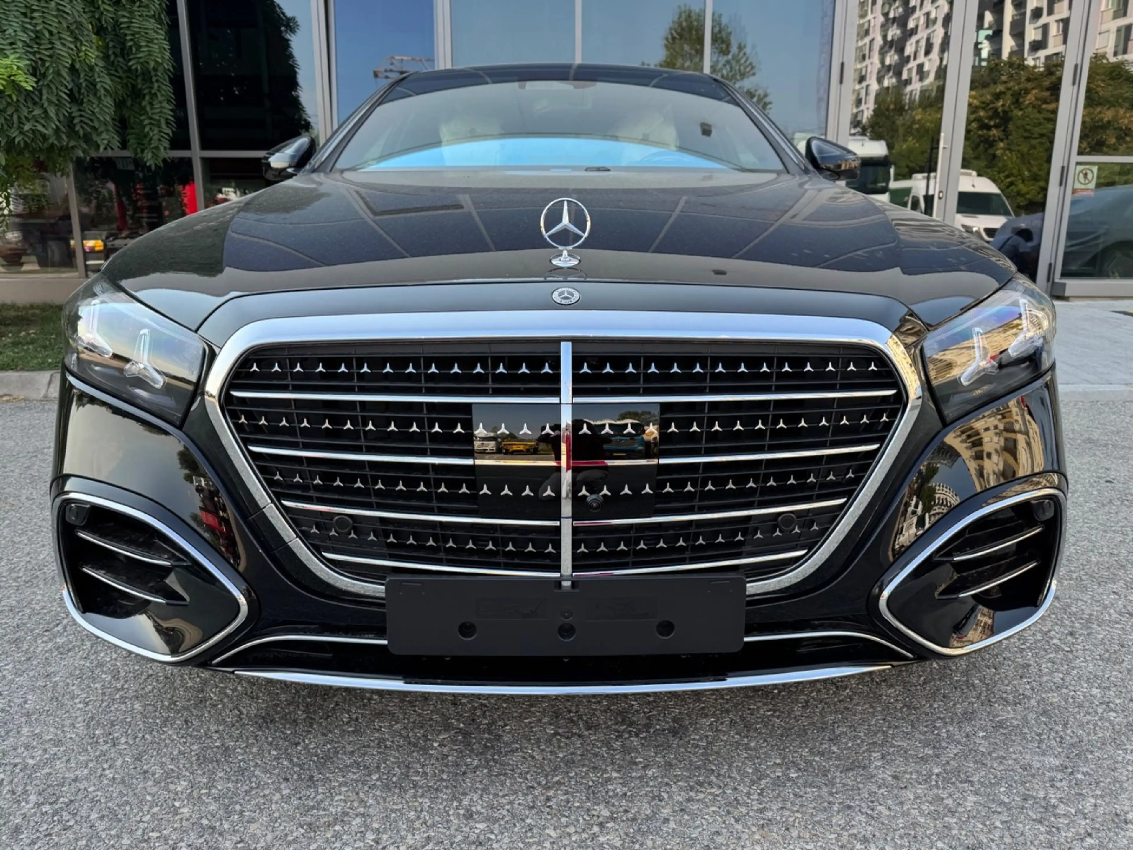 Mercedes-Benz S 580 L AMG|WEISS|4D-BURMESTER|KÜHLFACH|5-SITZE|SOFORT — photo 2