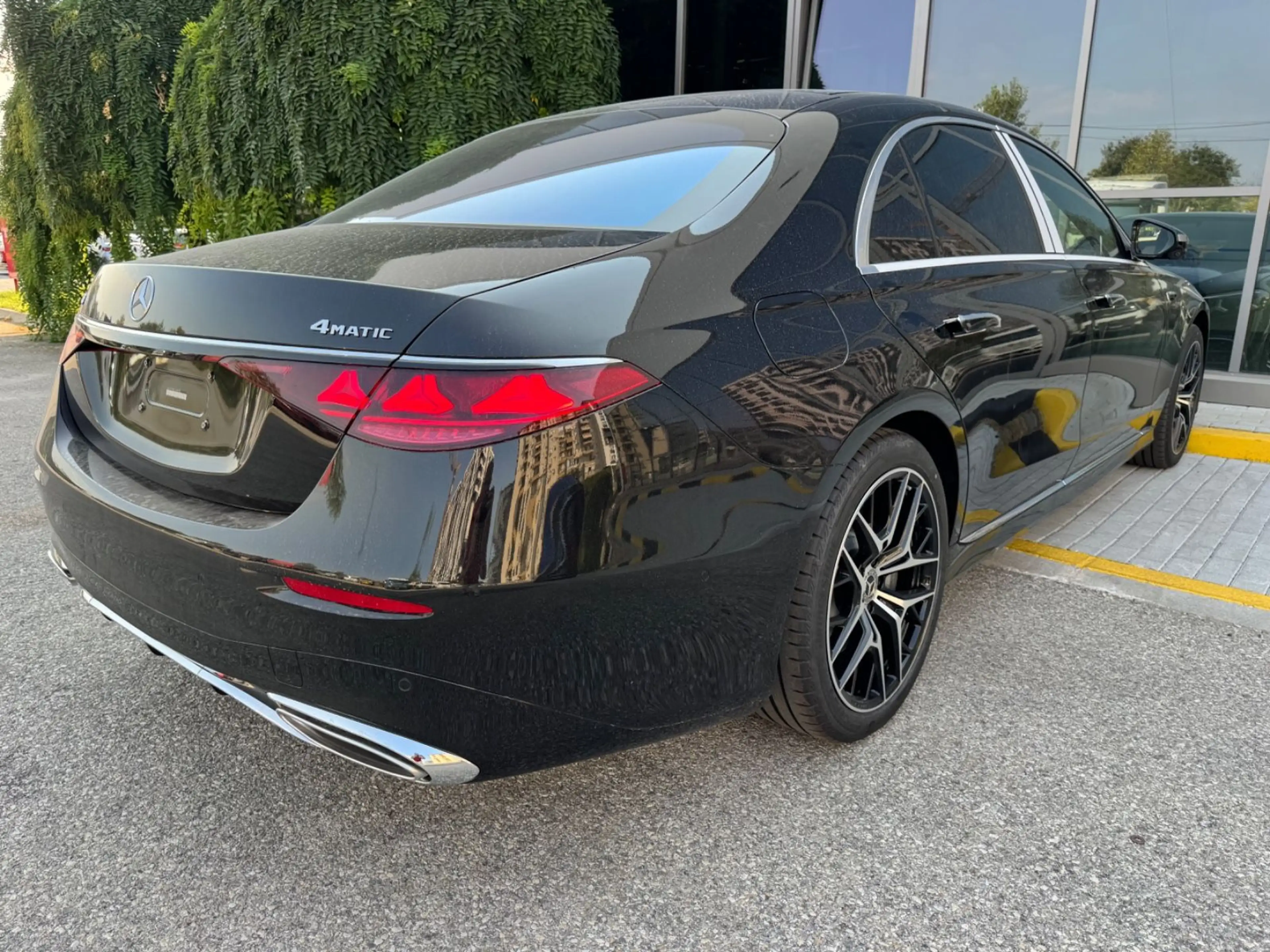 Mercedes-Benz S 580 L AMG|WEISS|4D-BURMESTER|KÜHLFACH|5-SITZE|SOFORT — photo 6