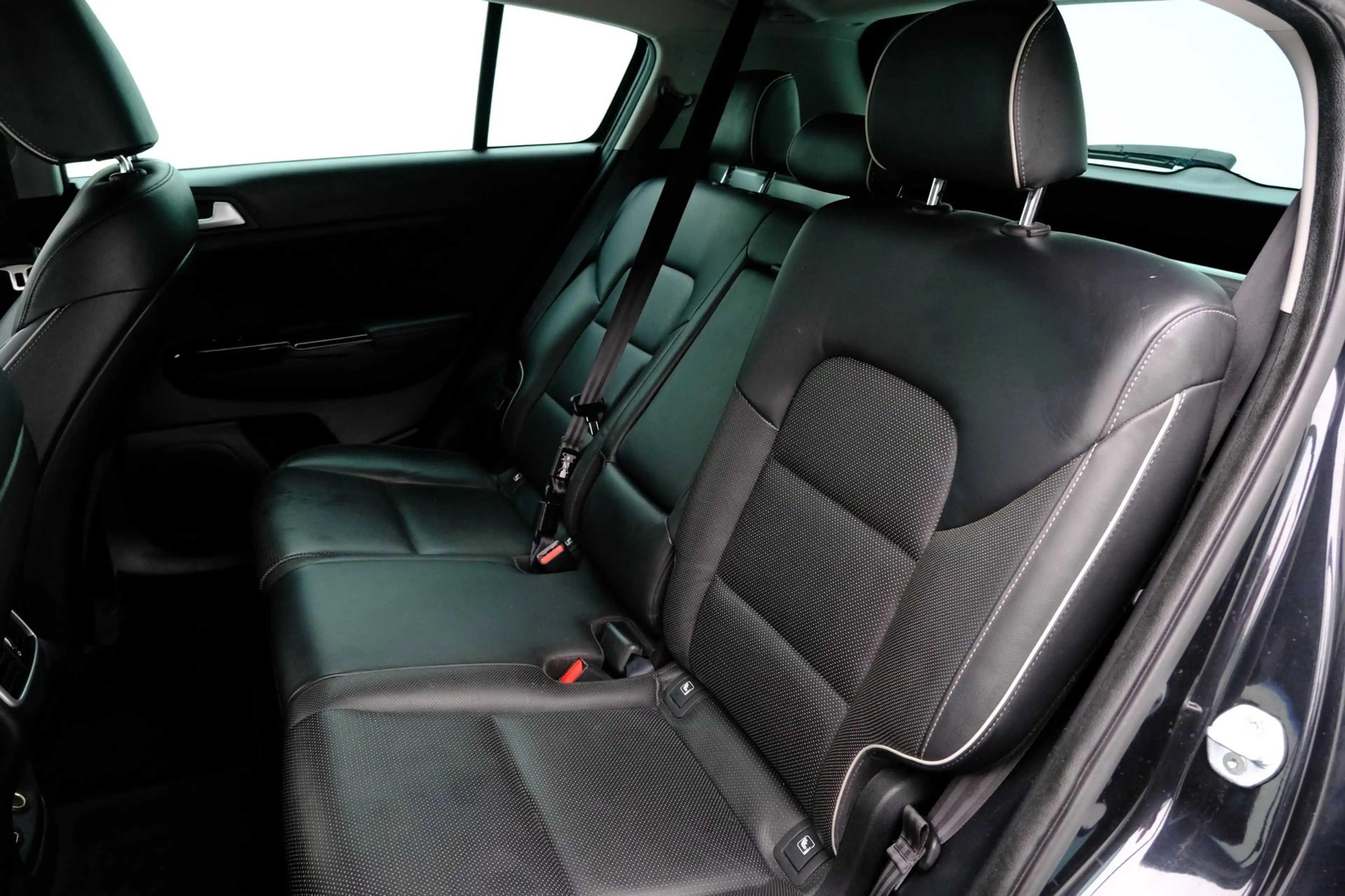 Kia Sportage 1.6 GDI Design Edition Leer|Clima|Stoelverw|Carpla — photo 29