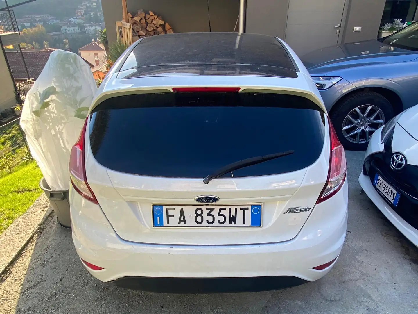 Ford Fiesta Fiesta VI 2013 5p 1.5 tdci Black Bianco - 2