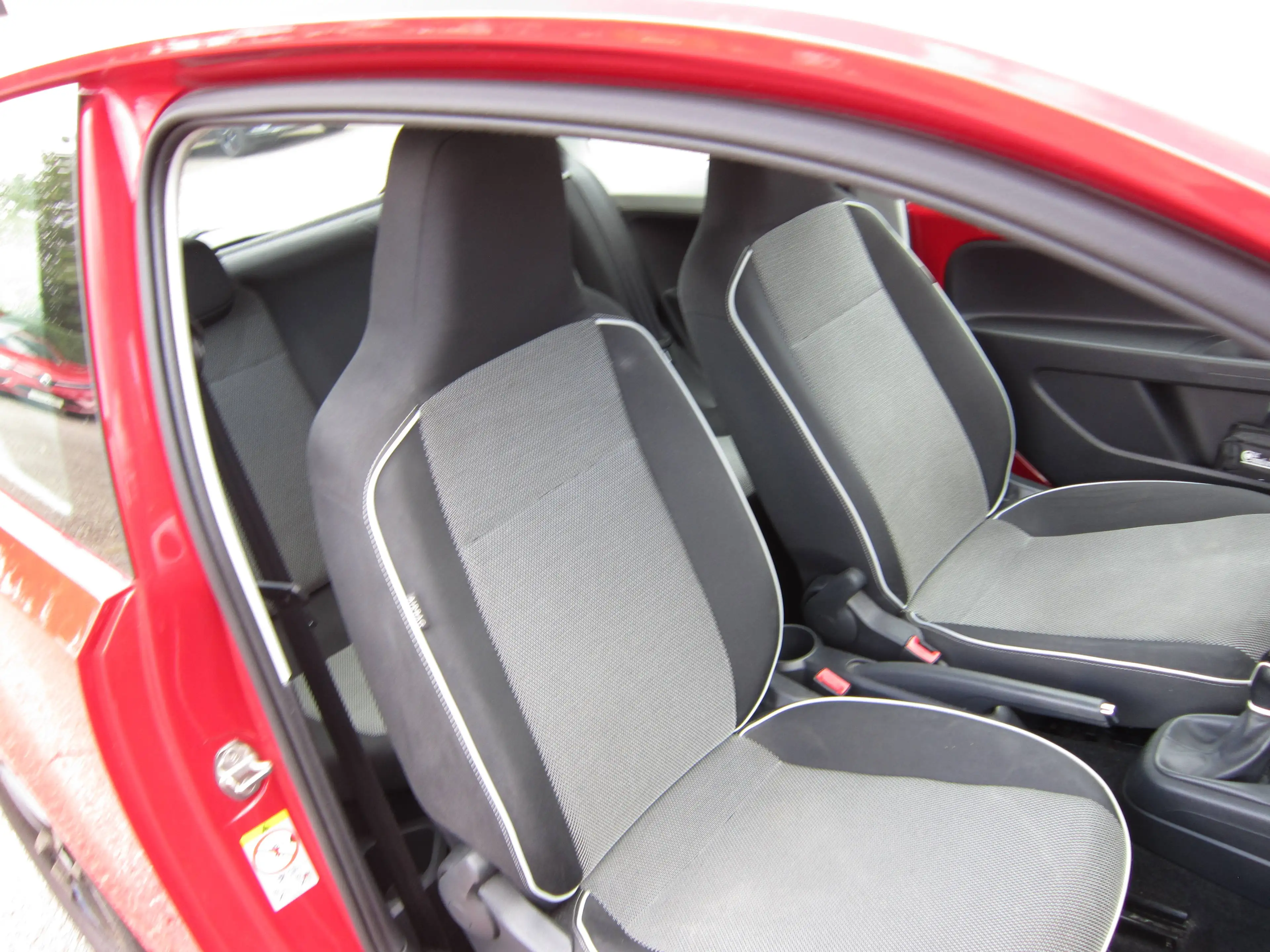 SEAT Mii Mii 1.0 Chic, Klimaanlage, Einparkhilfe — photo 14