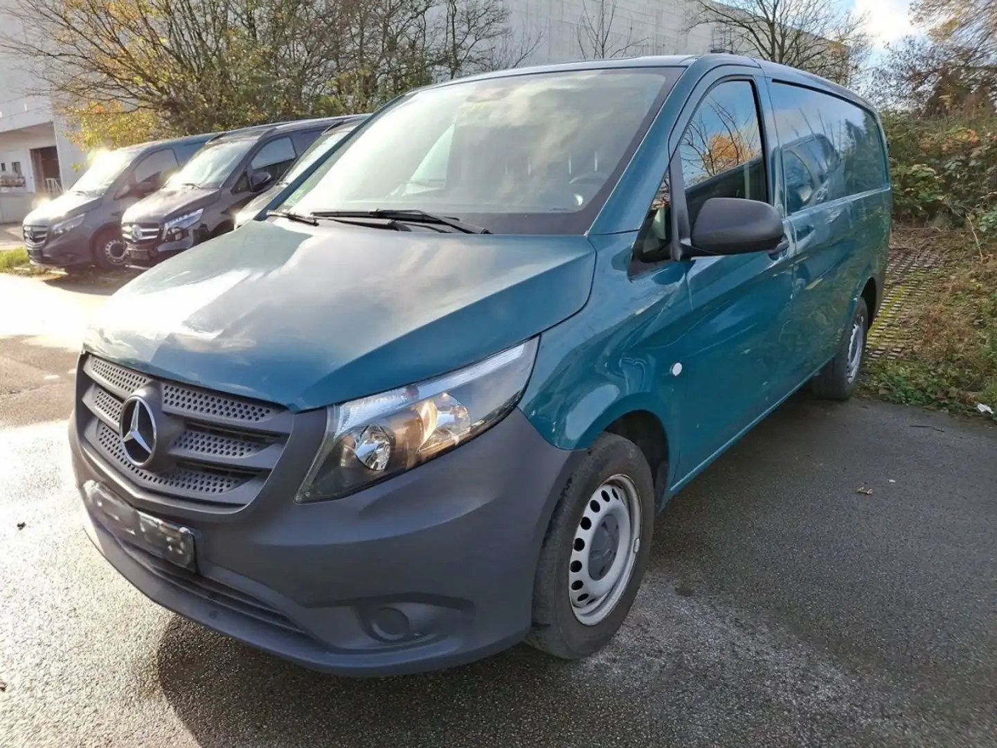 Mercedes-Benz Vito Furgón 114CDI Pro Larga - 1