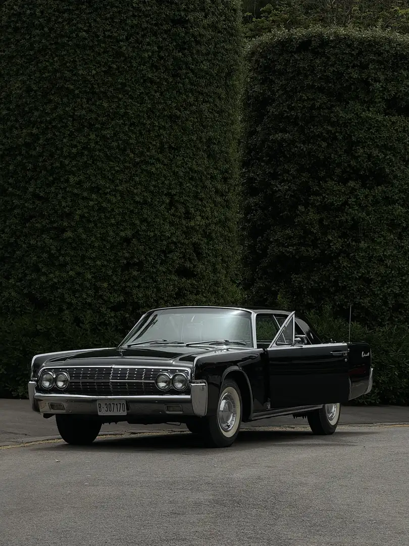 Lincoln Continental Noir - 1