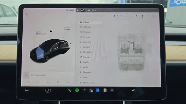 Tesla Model 3 view 13